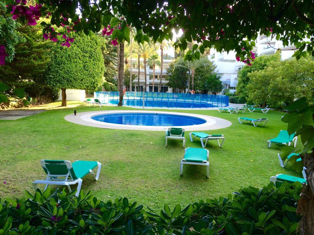 Jardines Del Mar Apartment Marbella Ruang foto