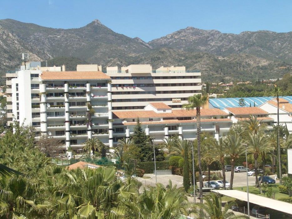 Jardines Del Mar Apartment Marbella Bagian luar foto